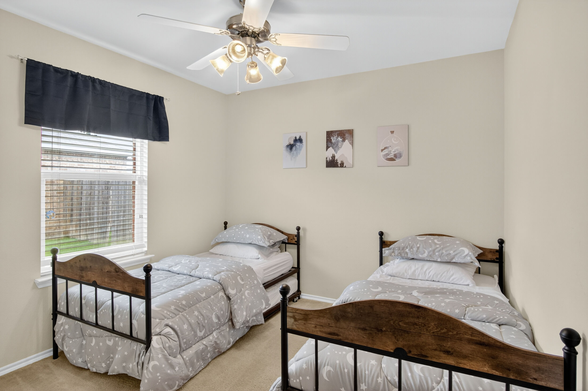 Bedroom with two twin beds