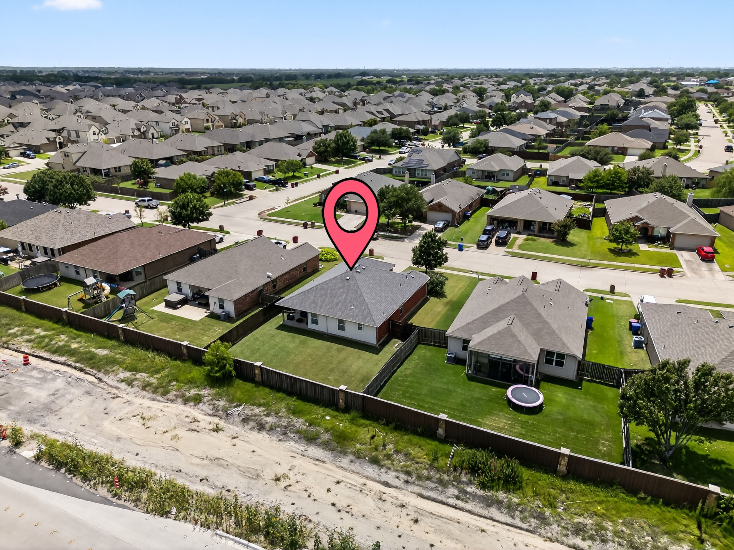 Aerial of the surrounding neighborhood